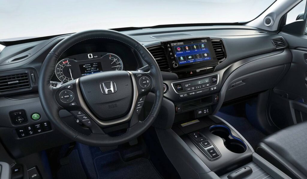 2023 Honda Ridgeline Sport Interior