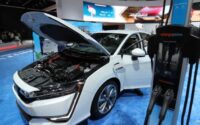 What is Honda Clarity fuel cell