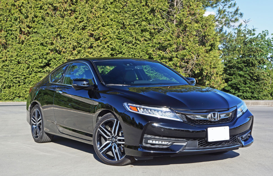 Edmunds 2025 Honda Accord Review